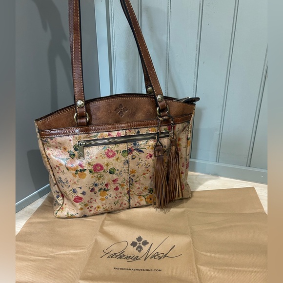 Patricia Nash Floral Shoulder Bag - Brown and Cream - Picture 2 of 10